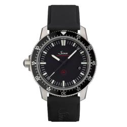 Montre EZM 3F bracelet silicone boucle ardillon - Sinn
