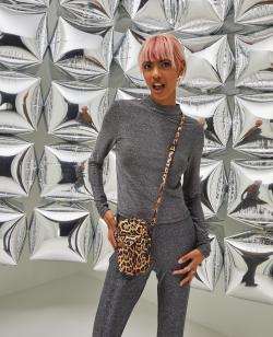 Sac pochette pour smartphone