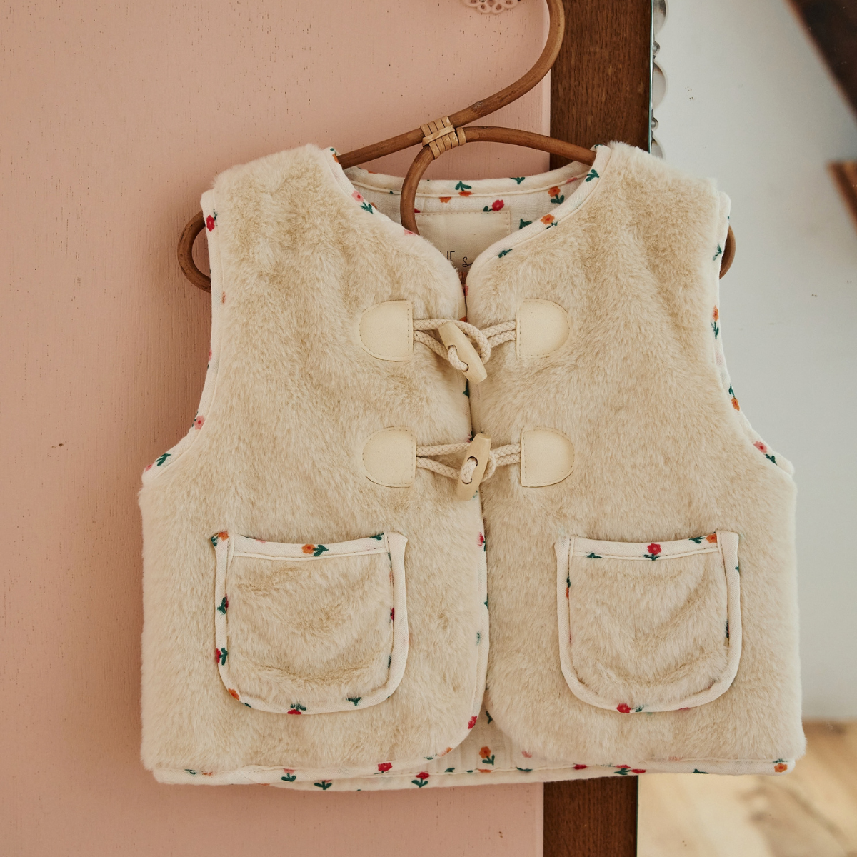 Gilet sans manche fausse fourrure 18-36 mois - Dans la ferme