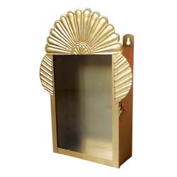 Boite niche en laiton coquillage