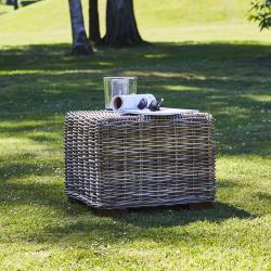 CODE BFRIDAY10, -10% sur Table basse en bois massif kubu naturel, Kubu, Naturel, H45 cm L51 l51 cm BERAH GETAH